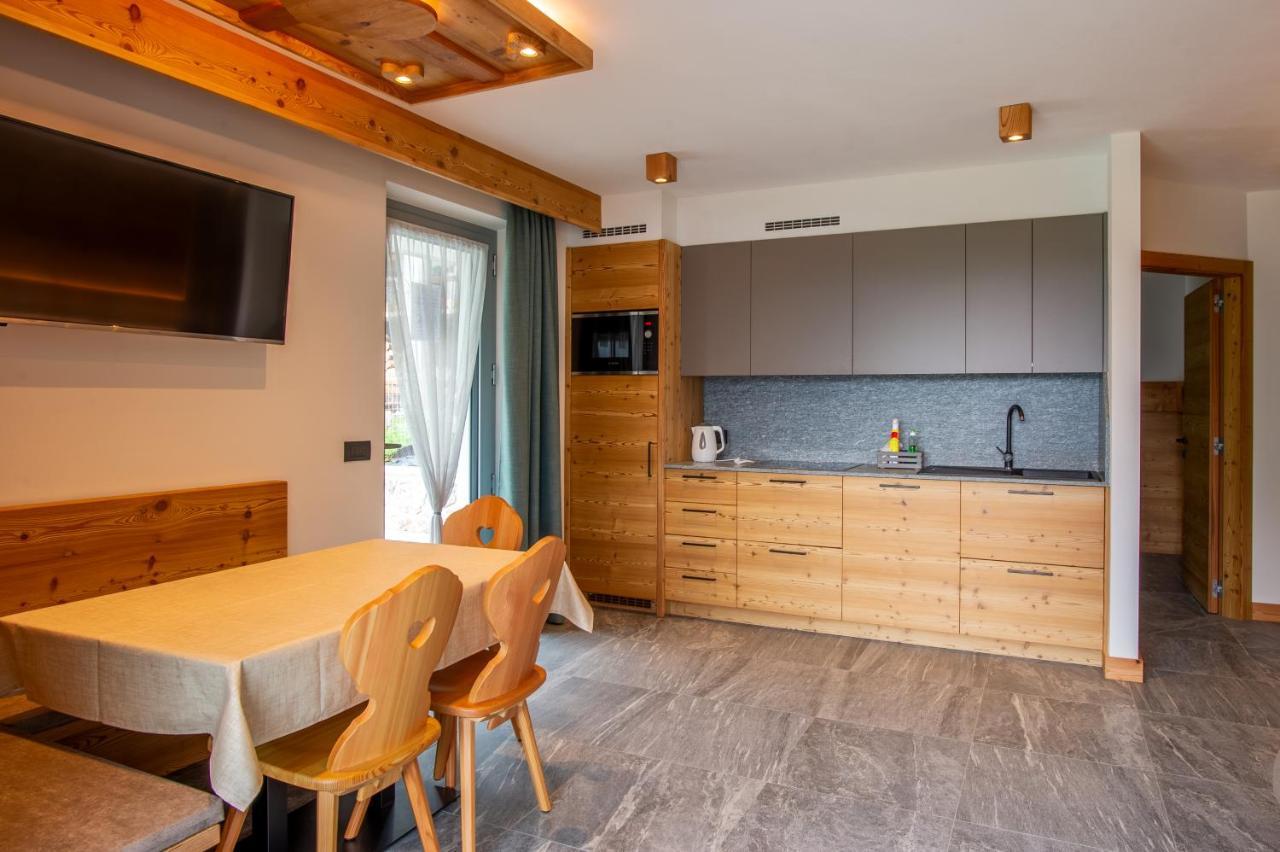 Dolomites Chalet Wolf Molveno Exterior photo